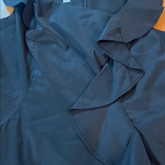 Black Sleeveless Ruffle Dress - Picture 5 of 6